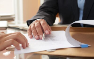 遗嘱中出现未成年受益人，法律如何确保资产不被滥用？